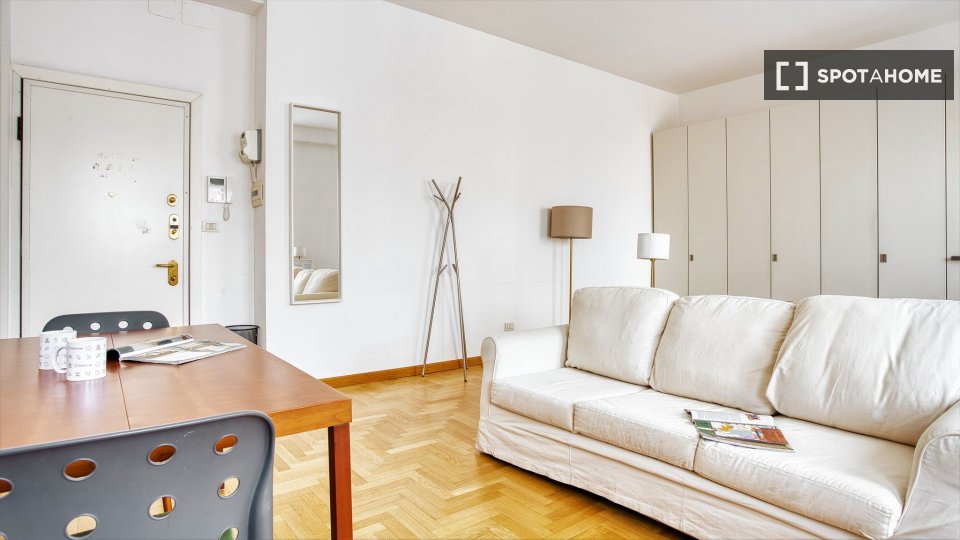 Apartment Milan, 1 bed, 53m² — photo 5