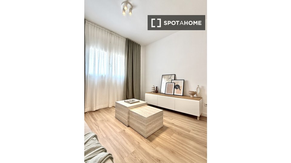Apartment Madrid, 3 beds, 99m² — photo 7