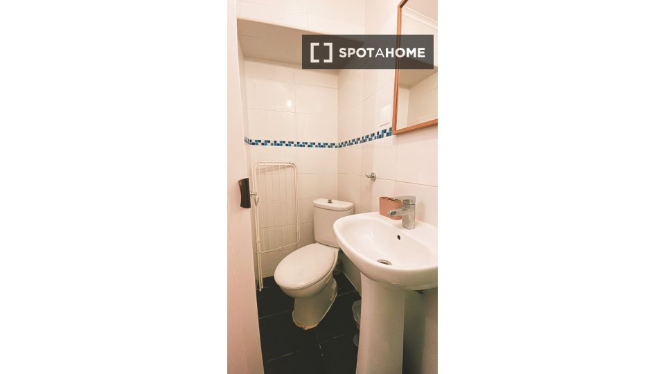 Apartment mono Lisbon, 30m² — photo 2