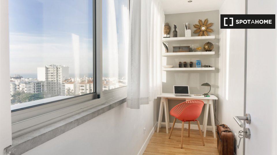 Apartment Lisbon, 1 bed — photo 11