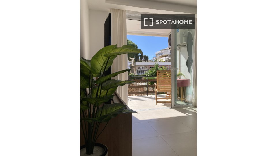 Apartment Malaga, 1 bed, 50m² — photo 17