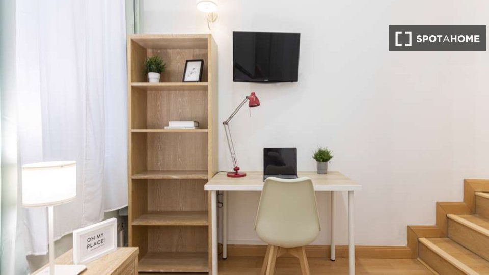 Double room Madrid, 41 beds — photo 18