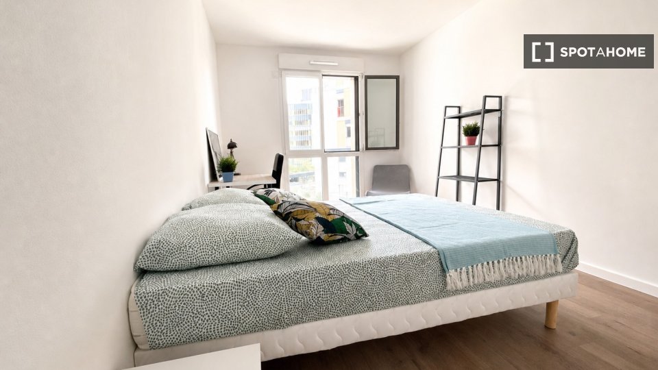 Chambre double Paris, 4 chambres — photo 30