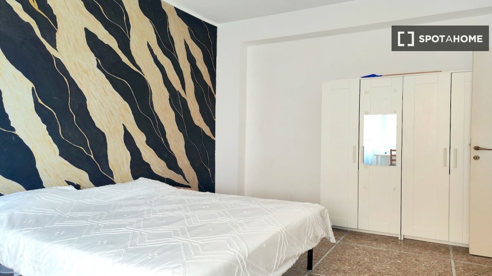 Double room Rome, 5 beds — photo 42