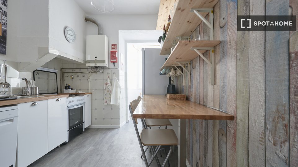 Apartment Lisbon, 3 beds — photo 3