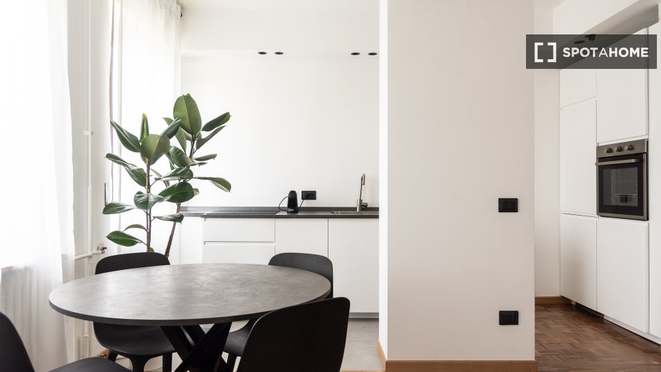 Apartment Milan, 2 beds, 70m² — photo 22