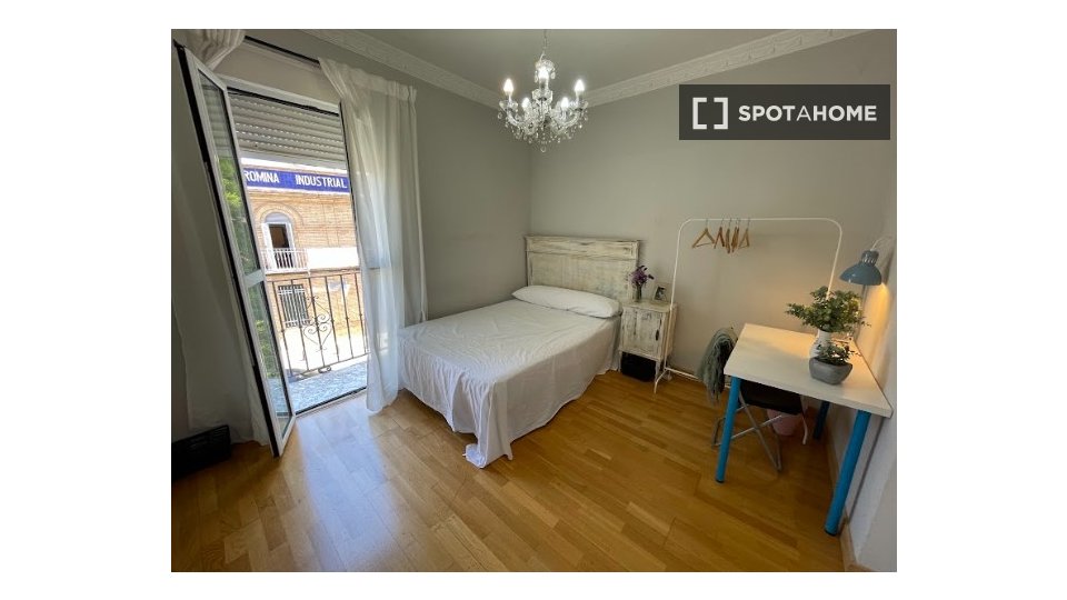 Habitación en piso compartido en El Porvenir, Sevilla