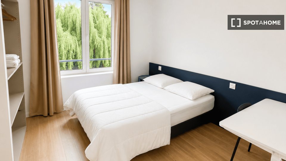 Chambre 24 voyageurs, avec climatisation