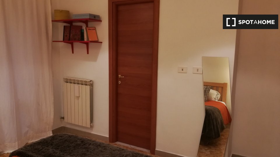 Double room Rome, 1 bed — photo 12