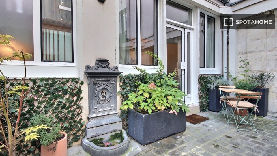 Appartamento con 1 camera da letto in affitto a Belleville-Saint-Maur - en París