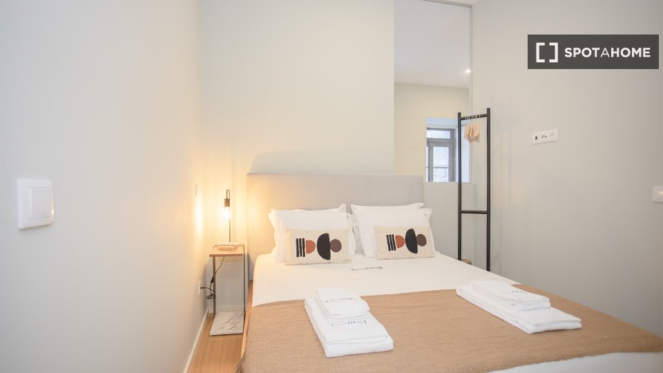 Apartment Porto, 1 bed, 50m² — photo 17