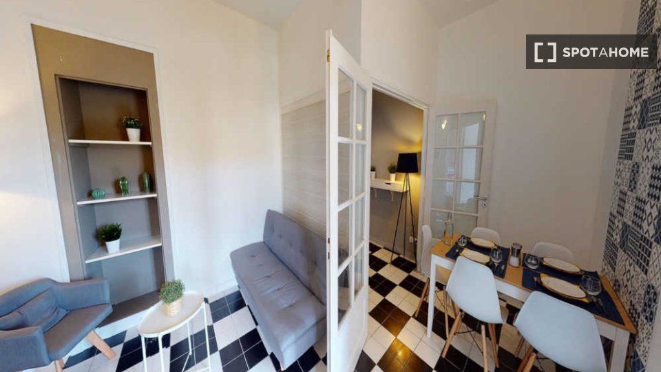 Double room Lyon, 4 beds, 110m² — photo 4