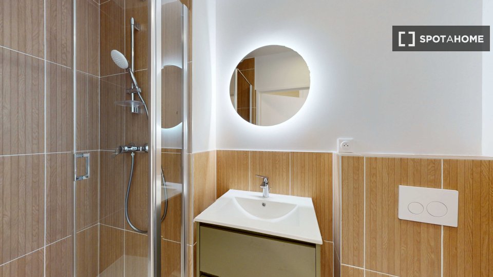 Chambre double Paris, 15 chambres — photo 13