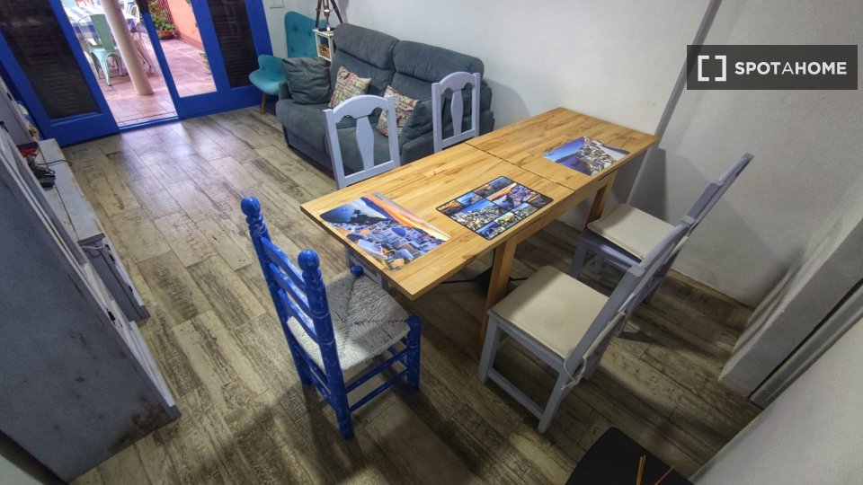Apartment Alicante, 1 bed — photo 6