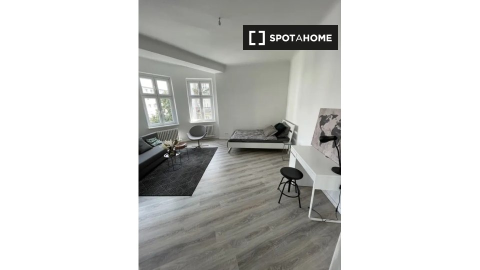 Apartment Berlin, 2 beds — photo 11