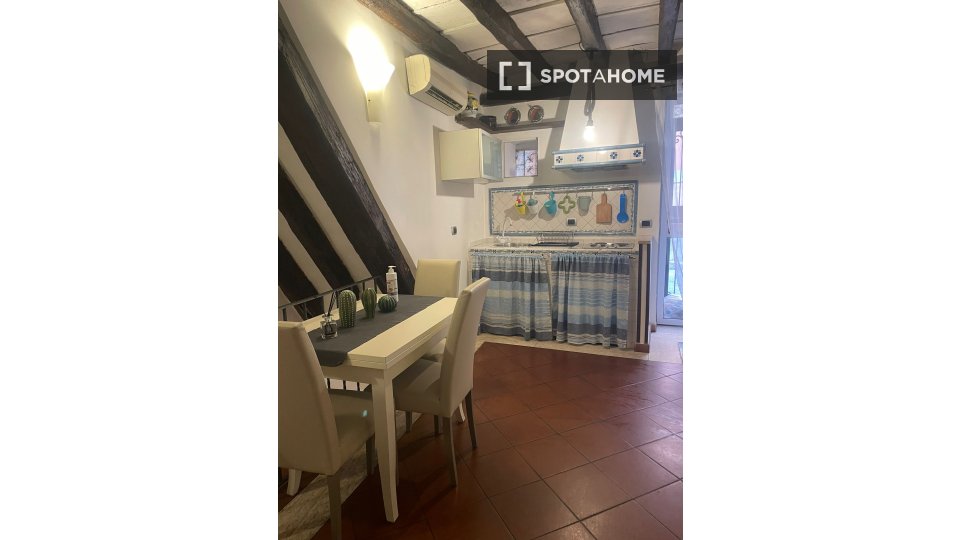 Apartment Rome, 1 bed — photo 7