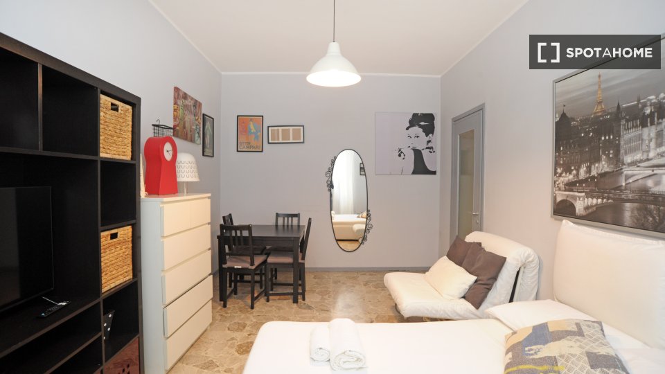 Apartment Milan, 1 bed — photo 6