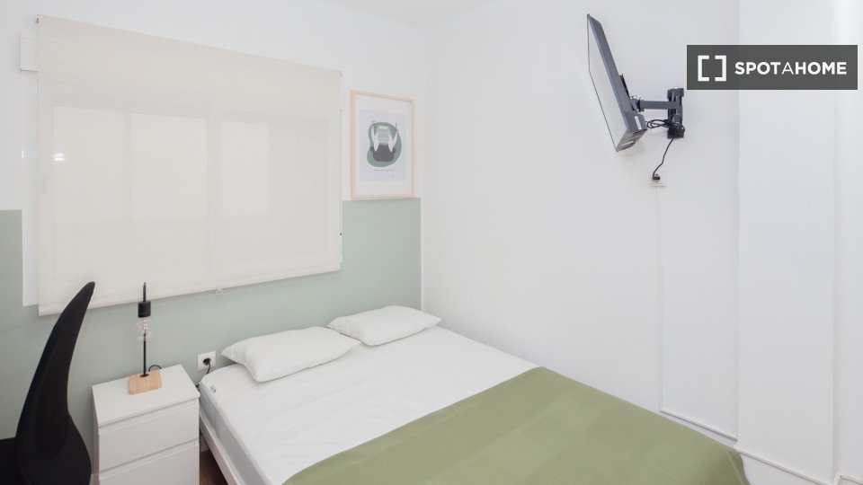 Double room Valencia, 6 beds — photo 13