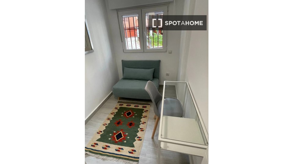 Apartment Madrid, 2 beds — photo 9