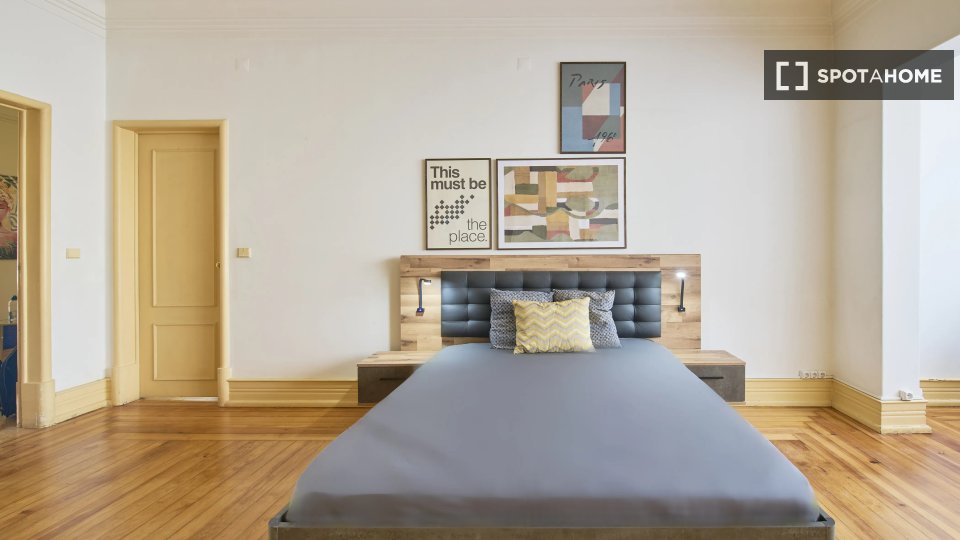 Double room Lisbon, 9 beds — photo 5