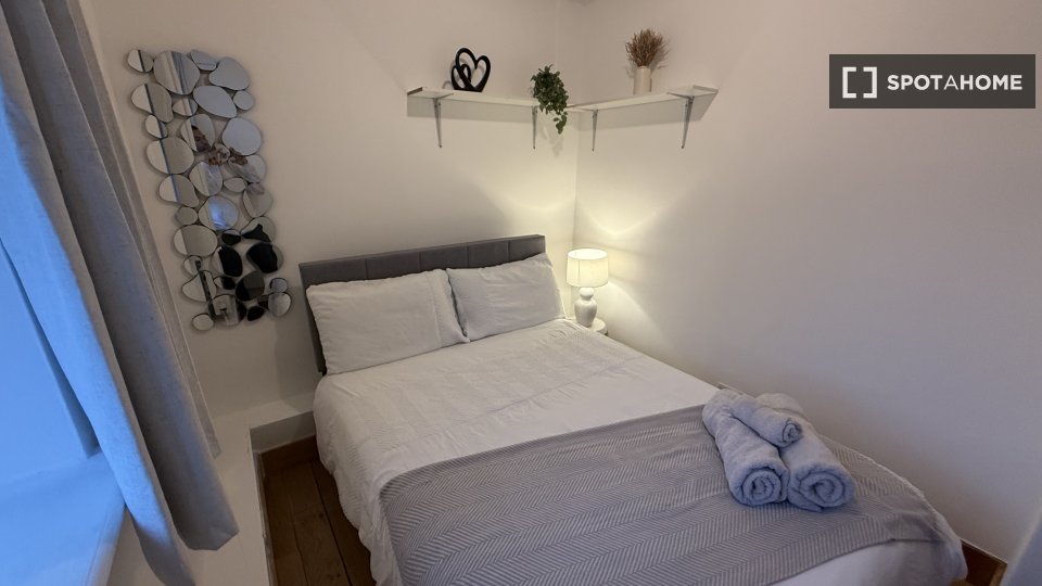 Apartment London, 2 beds — photo 11