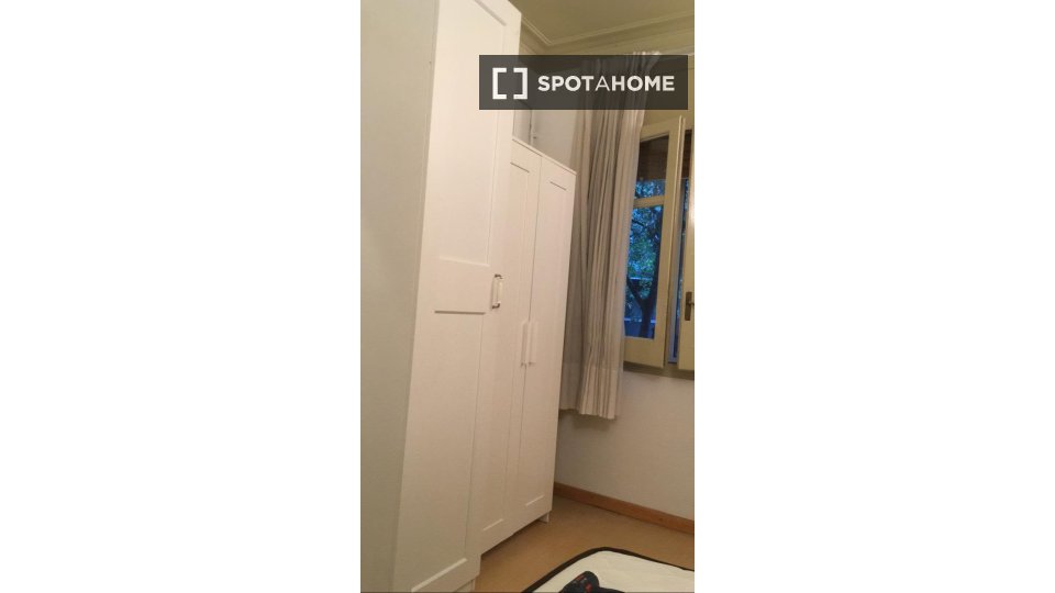Double room Barcelona, 4 beds — photo 16