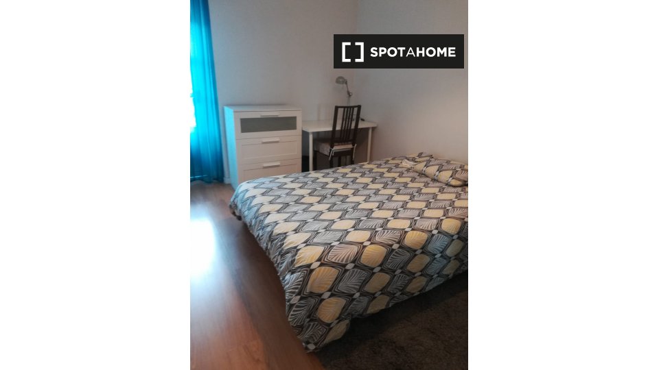 Double room Lisbon, 10 beds — photo 1
