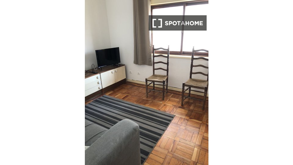 Apartment Coimbra, 4 beds — photo 33