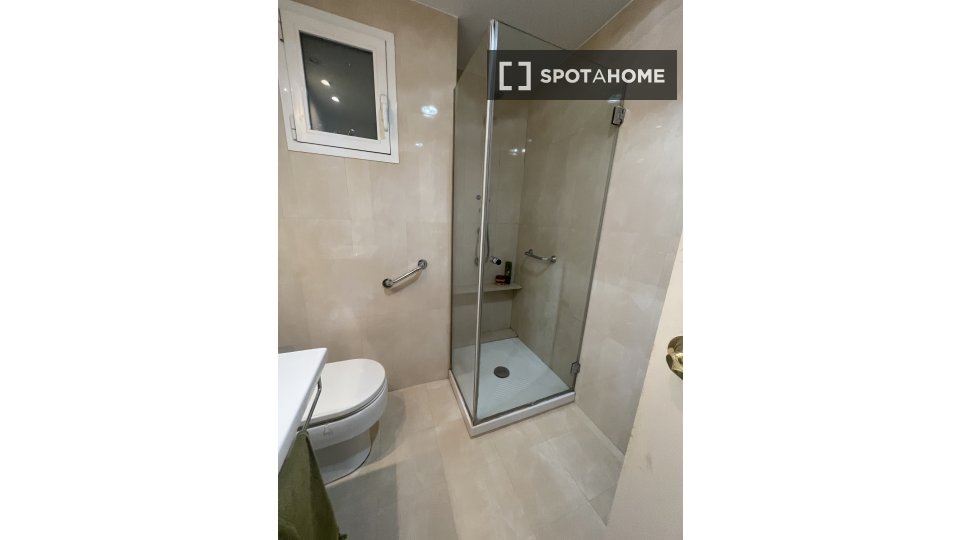 Apartment Valencia, 3 beds, 100m² — photo 3