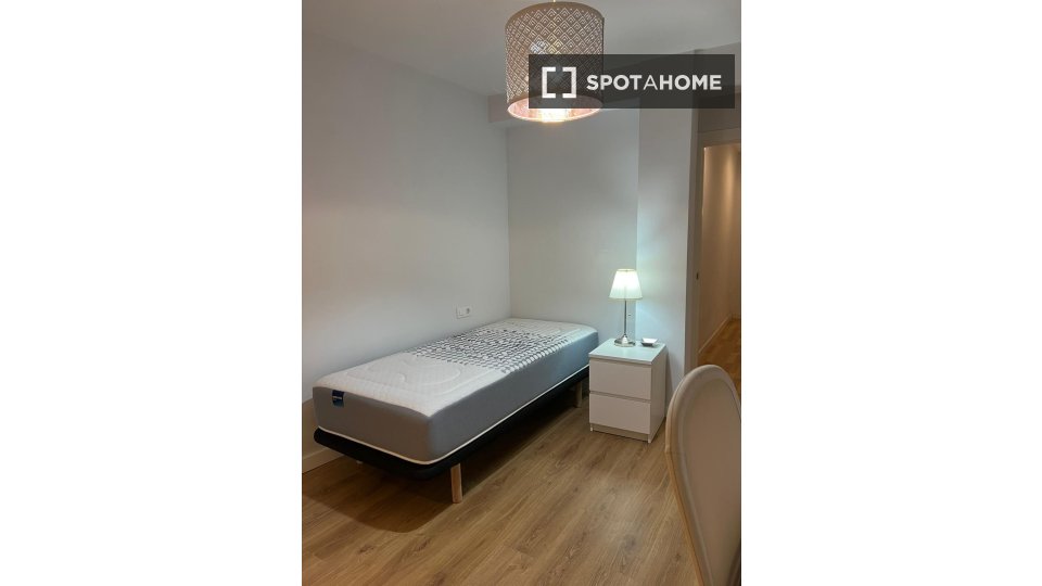 Double room Almeria, 2 beds — photo 10