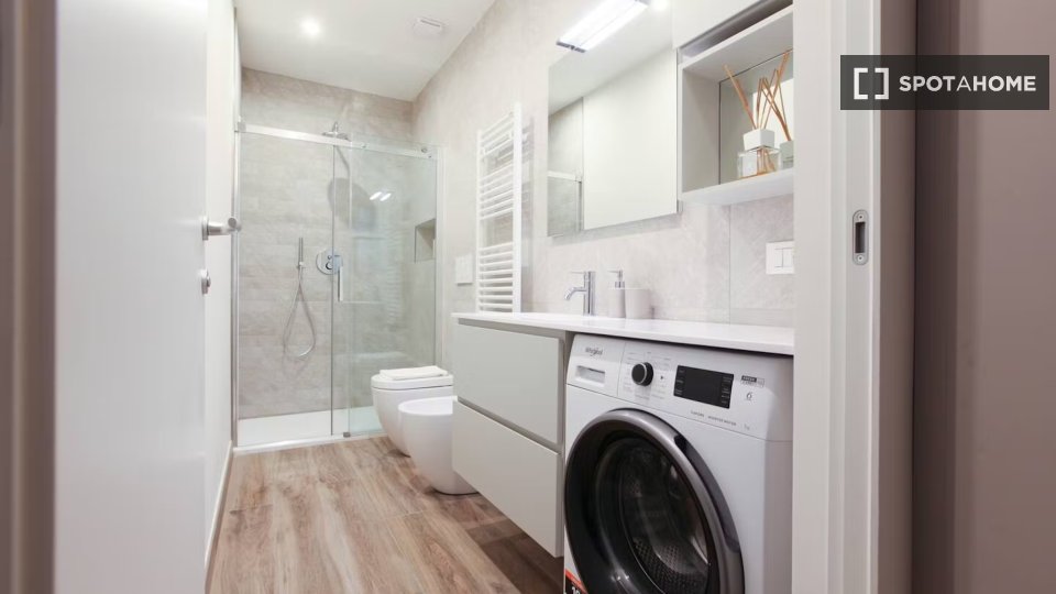 Apartment Milan, 1 bed, 65m² — photo 13