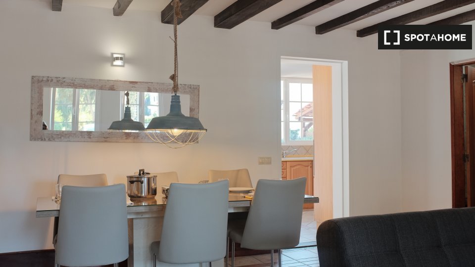 Apartment Lisbon, 4 beds, 123m² — photo 5