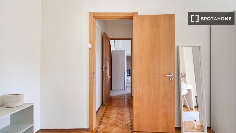 Double room Lisbon, 8 beds — photo 15