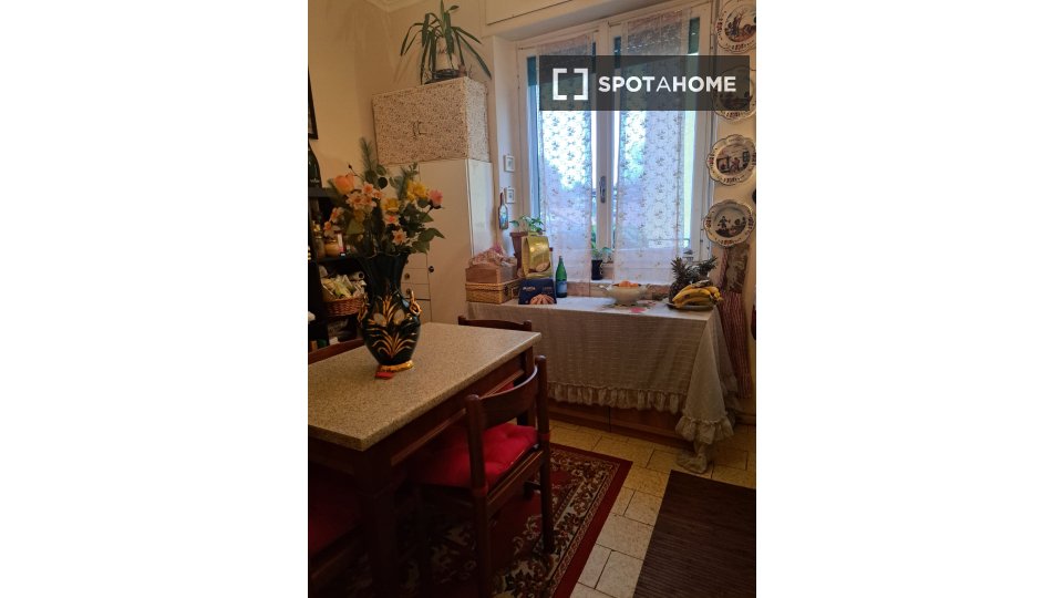 Double room Milan, 2 beds, 78m² — photo 10