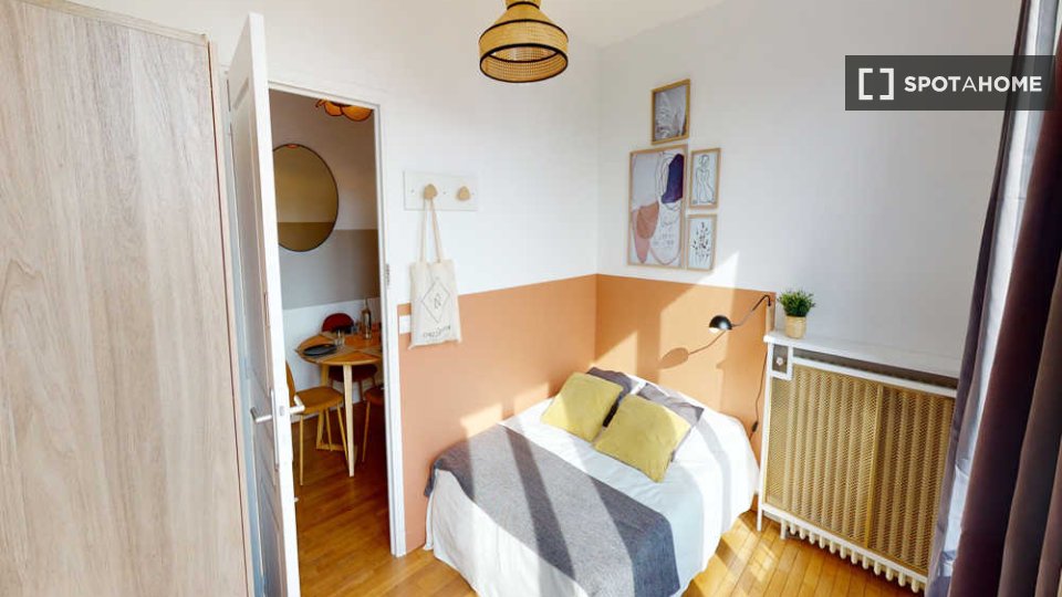 Double room Paris, 4 beds, 80m² — photo 12
