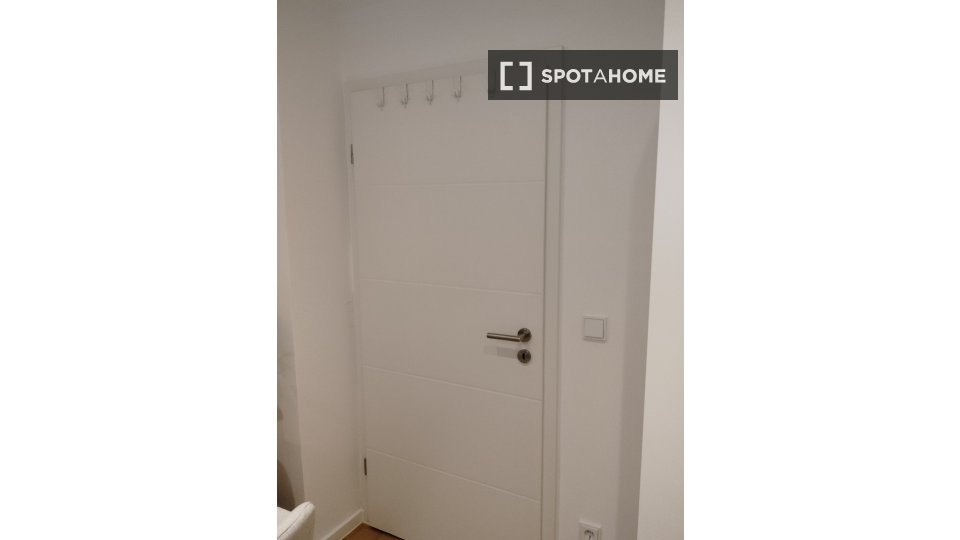 Double room Munich, 5 beds, 90m² — photo 7