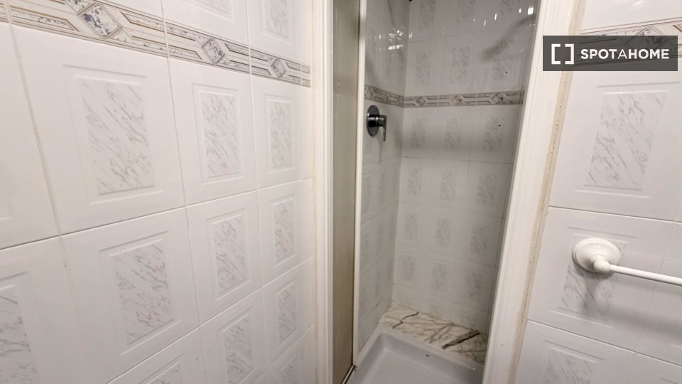 Double room Valencia, 5 beds — photo 17