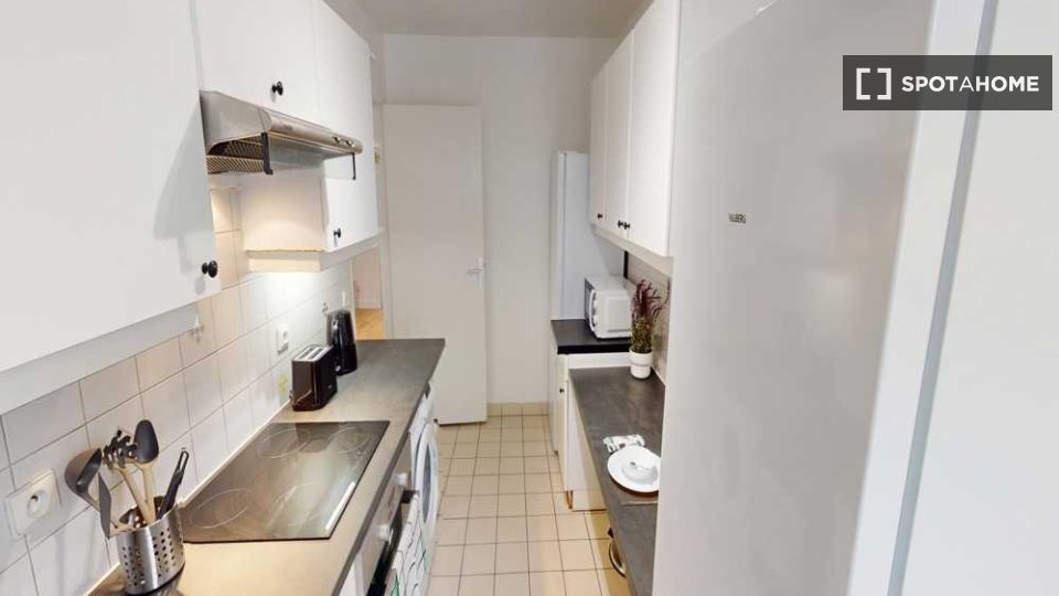 Double room Paris, 5 beds, 100m² — photo 12