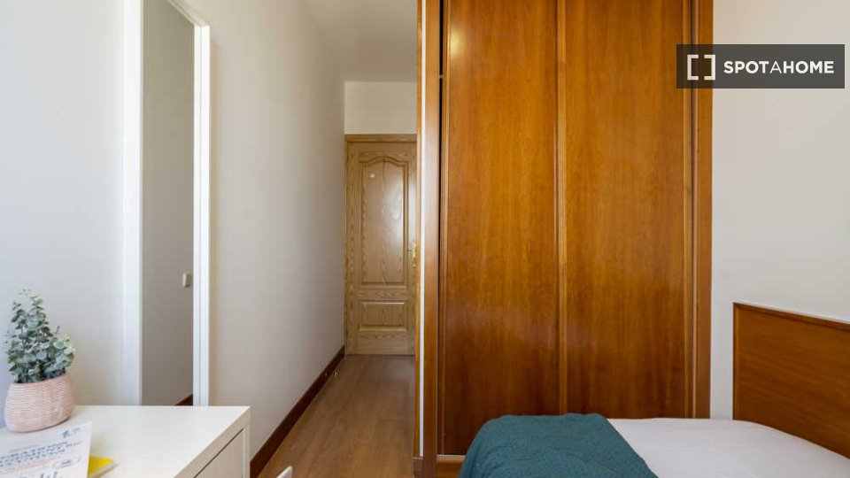 Double room Madrid, 12 beds — photo 65