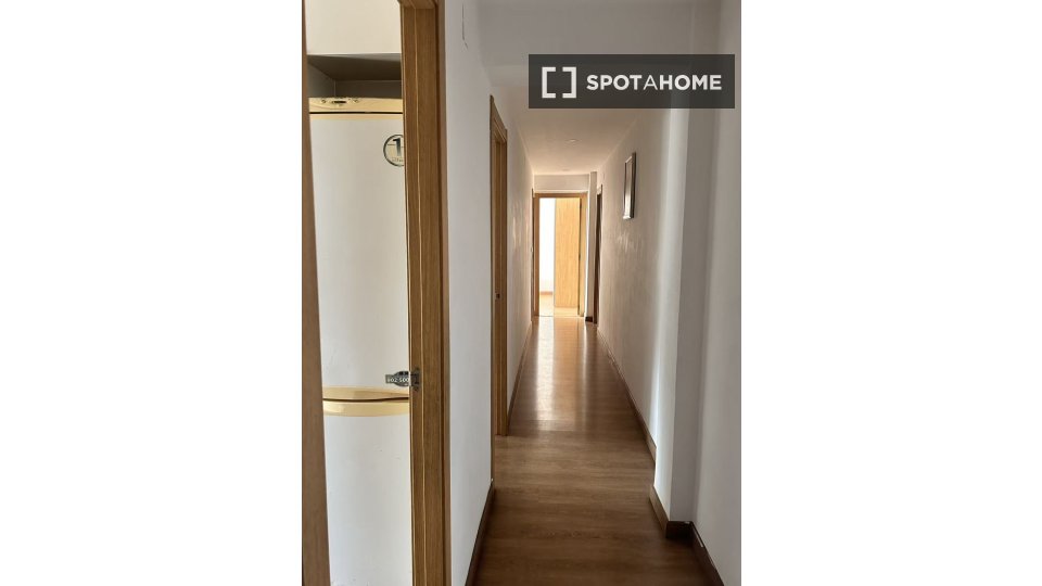 Double room Valencia, 4 beds, 110m² — photo 7