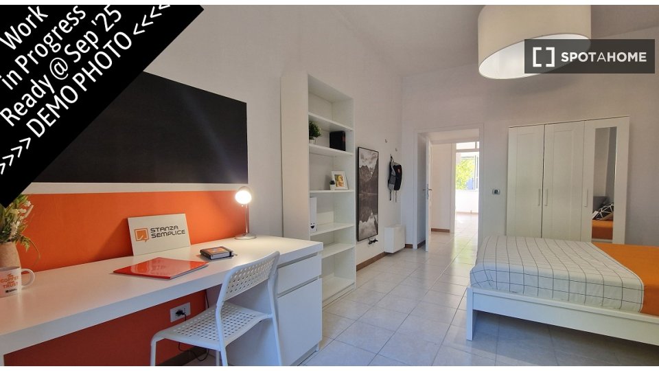 Double room Rome, 3 beds — photo 10