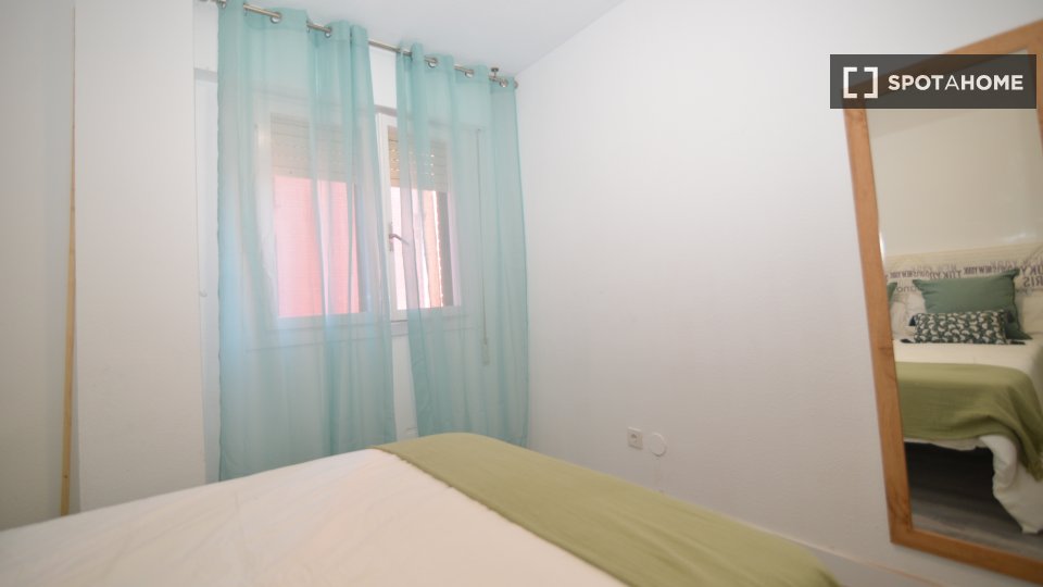 Double room Santander, 3 beds — photo 17