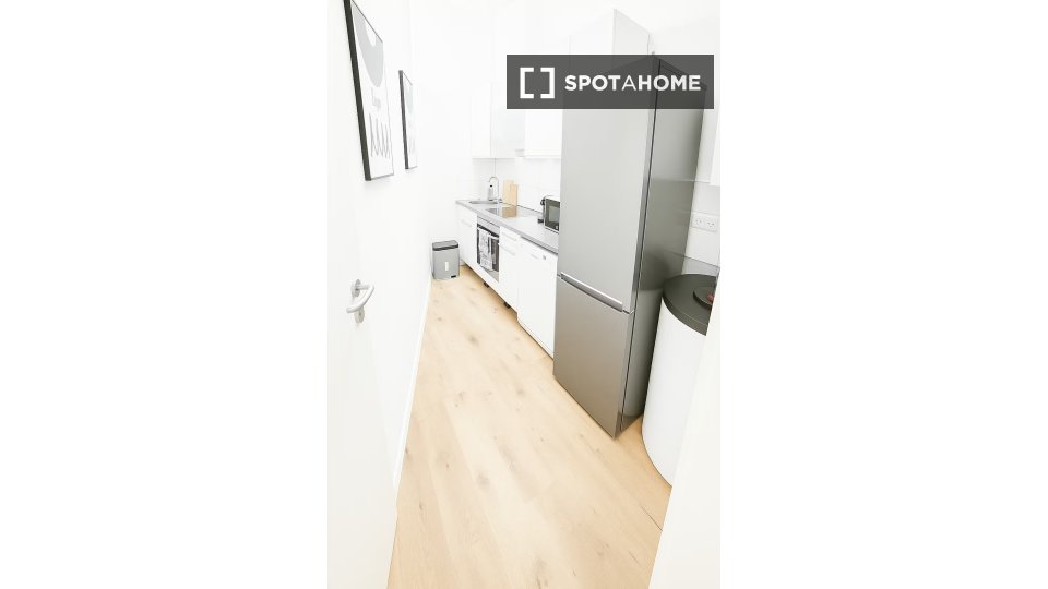 Double room Munich, 5 beds — photo 4