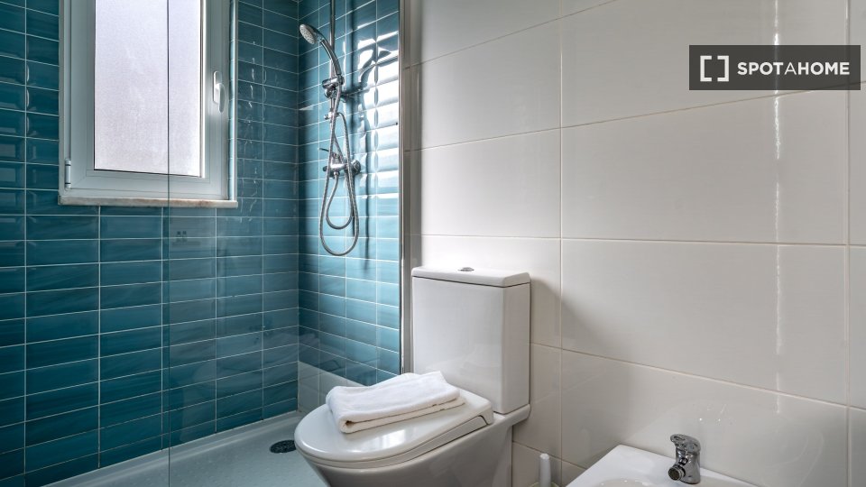 Apartment mono Lisbon, 50m² — photo 16