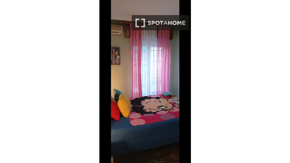 Double room Jaen, 2 beds, 89m² — photo 14