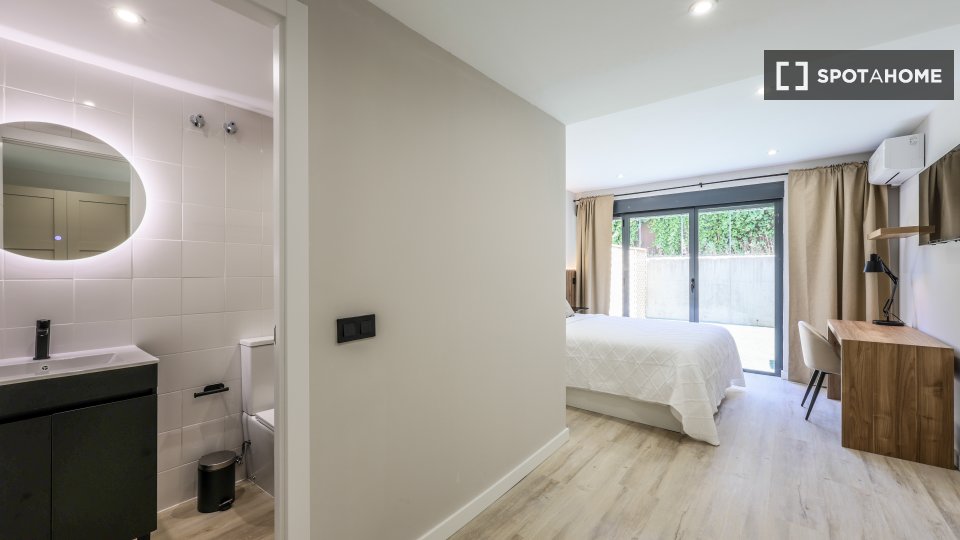 Apartment Madrid, 8 beds — photo 3