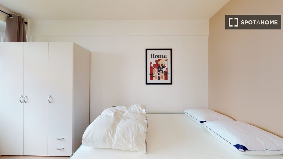 Double room Paris, 15 beds — photo 11