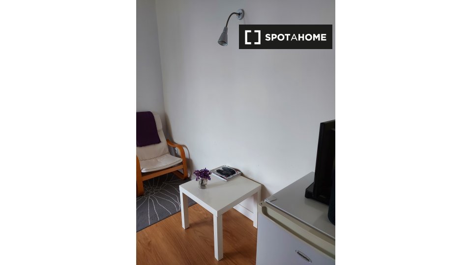 Double room Lisbon, 4 beds, 110m² — photo 7