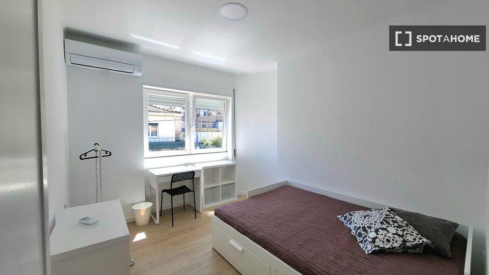 Double room Porto, 4 beds — photo 9