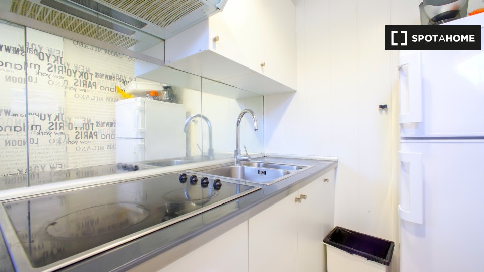 Apartment Valencia, 3 beds — photo 19